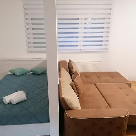 Emili Apartman Jagodina Cameră foto